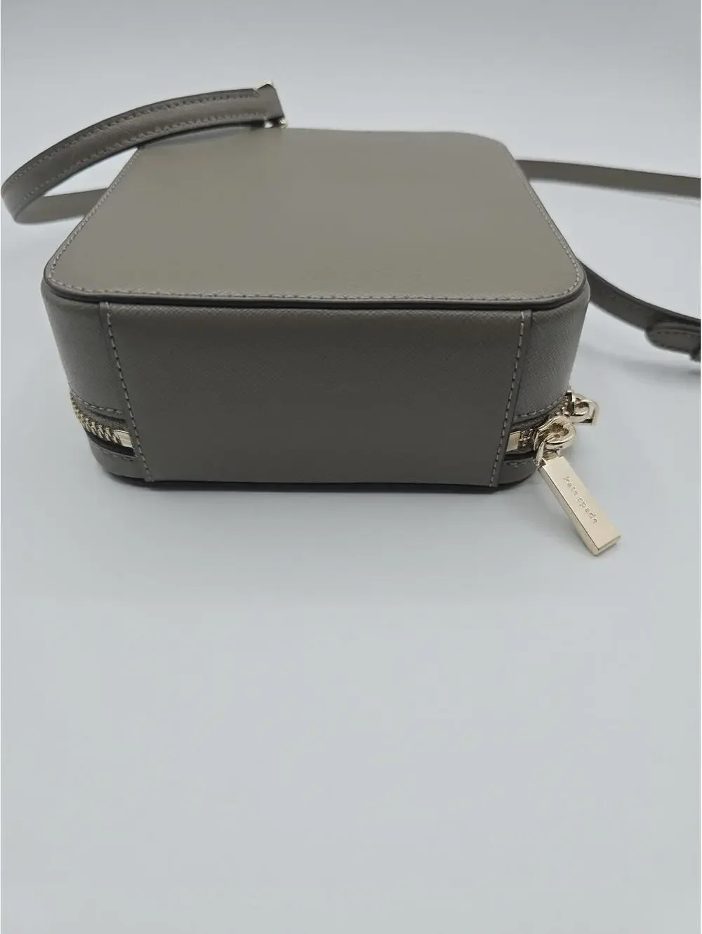 Kate Spade Thunder Cloud Brown Leather New York Daisy Vanity Crossbody Bag